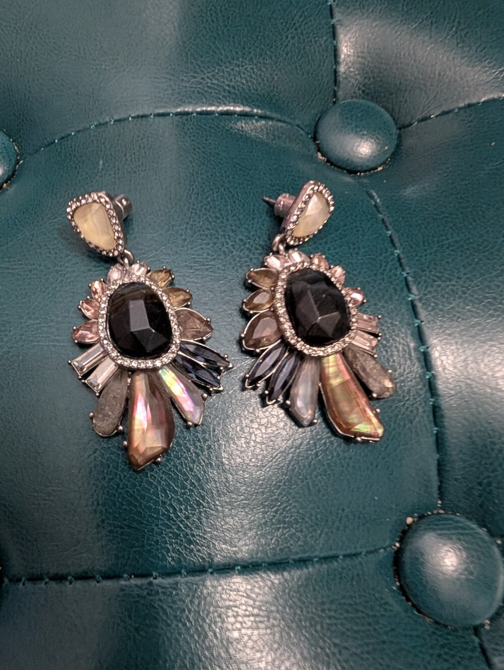 Chloe + Isabel Black Faceted Center Drop Earrings with Iridescent Accents